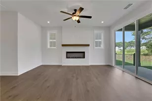 125 Kindred Ln, Marietta, GA 30066 - Photo 4