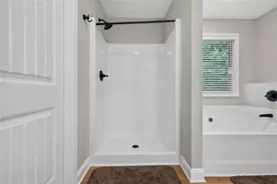 717 Oconee Ln, Commerce, GA 30529 - Photo 34