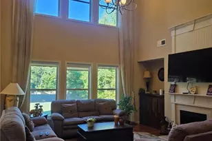 1538 Squire Hill Ln, Lawrenceville, GA 30043 - Photo 10