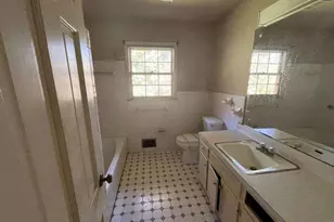 3059 Sorrento Circle, Atlanta, GA 30331 - Photo 14