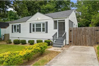 819 Woodbourne Drive SW, Atlanta, GA 30310 - Photo 2