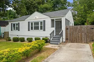 819 Woodbourne Dr SW, Atlanta, GA 30310 - Photo 2