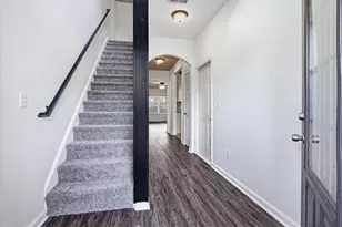 578 Hardy Water Dr, Lawrenceville, GA 30045 - Photo 4