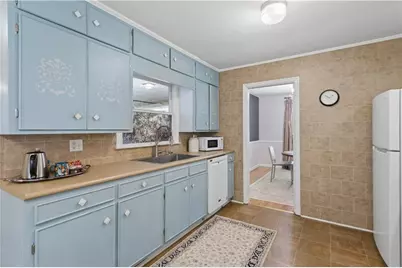 2458 Emory Lane NE, Marietta, GA 30068 - Photo 22