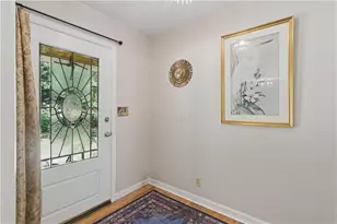 2458 Emory Ln NE, Marietta, GA 30068 - Photo 10