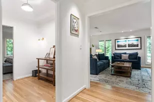 892 Castle Falls Dr NE, Atlanta, GA 30329 - Photo 22