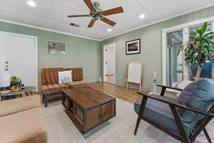 892 Castle Falls Dr NE, Atlanta, GA 30329 - Photo 16