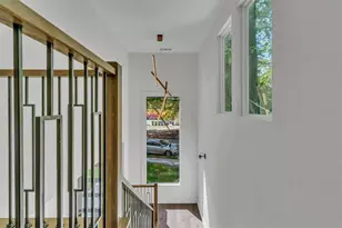 299 Flowers Pl NW, Atlanta, GA 30314 - Photo 18