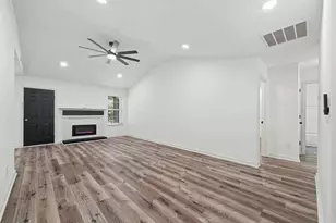 648 Fieldcrest Dr, McDonough, GA 30253 - Photo 4