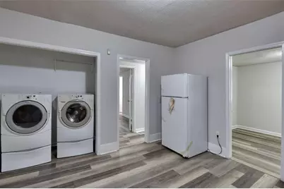 2486 Claude Street NW, Atlanta, GA 30318 - Photo 14