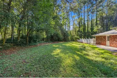 2207 Rosser Place, Smoke Rise, GA 30087 - Photo 52