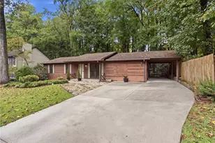 3095 Woodland Dr NW, Kennesaw, GA 30152 - Photo 2
