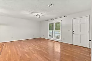 3095 Woodland Dr NW, Kennesaw, GA 30152 - Photo 6