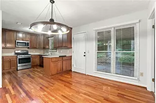 3095 Woodland Dr NW, Kennesaw, GA 30152 - Photo 10