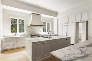 221 Academy St, Alpharetta, GA 30009 - Photo 4