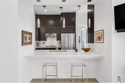2626 Peachtree Road NW #1807, Atlanta, GA 30305 - Photo 14