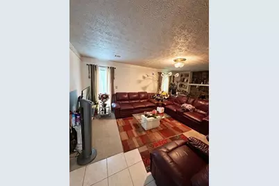 7571 Kevin Pl, Jonesboro, GA 30236 - Photo 6