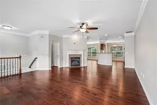 1005 Manchester Way, Roswell, GA 30075 - Photo 6