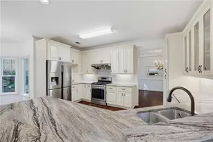 4965 Haydens Walk Dr, Alpharetta, GA 30022 - Photo 6