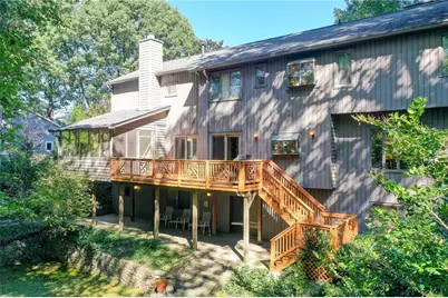 1075 Riverside Trace, Sandy Springs, GA 30328 - Photo 38