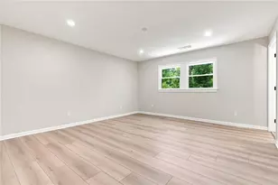 1979 Wells Dr SW, Atlanta, GA 30311 - Photo 12