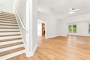 4970 Rolling Rock Dr, Sugar Hill, GA 30518 - Photo 12
