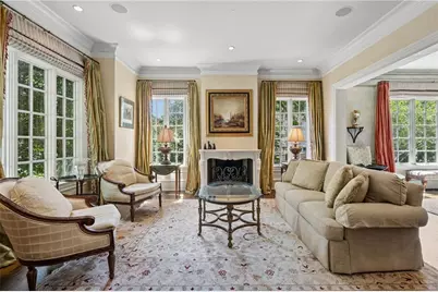 3874 Vermont Road NE, Atlanta, GA 30319 - Photo 12