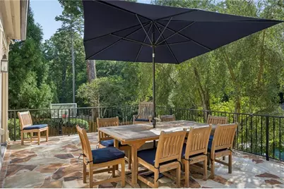 3874 Vermont Road NE, Atlanta, GA 30319 - Photo 34