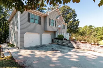 1034 Queensbury Run, Acworth, GA 30102 - Photo 2