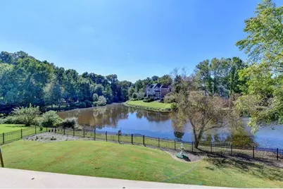 400 Lake Manor Trace, Johns Creek, GA 30022 - Photo 4