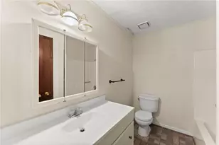 6959 Deaton Henry Rd, Flowery Branch, GA 30542 - Photo 14