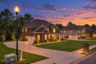 281 Rugged Creek Dr, Stockbridge, GA 30281 - Photo 4