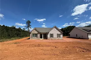 1120 Windy Hill Rd, Jefferson, GA 30549 - Photo 4