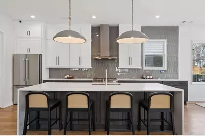 32 Walthall Street NE #A, Atlanta, GA 30307 - Photo 2