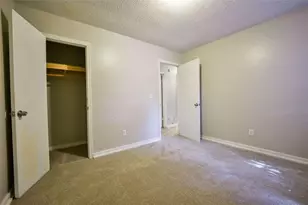 1129 Ext W College St, Griffin, GA 30224 - Photo 14