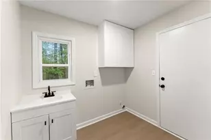 758 Springlake Rd, Lawrenceville, GA 30045 - Photo 20
