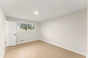 758 Springlake Rd, Lawrenceville, GA 30045 - Photo 28