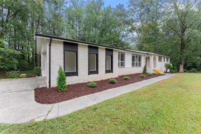 758 Springlake Road, Lawrenceville, GA 30045 - Photo 4