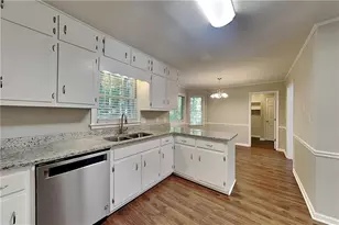 1484 Pleasant St, Marietta, GA 30066 - Photo 4