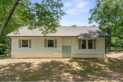177 Norton Circle, Carrollton, GA 30117 - Photo 2