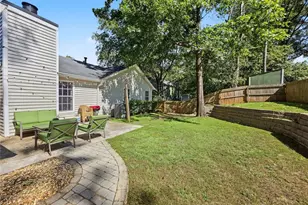 230 Tyson Cir, Roswell, GA 30076 - Photo 8