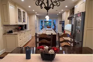 1065 Princeton Walk NE, Marietta, GA 30068 - Photo 10