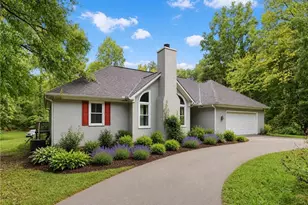 253 Timber Ridge Rd, Senoia, GA 30276 - Photo 1