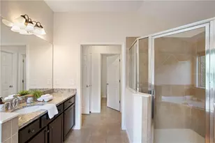 11001 Estates Cir, Alpharetta, GA 30022 - Photo 38