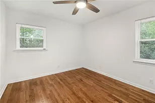 2240 Stephen Long Dr NE, Atlanta, GA 30305 - Photo 10
