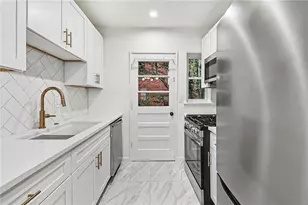 2240 Stephen Long Dr NE, Atlanta, GA 30305 - Photo 8