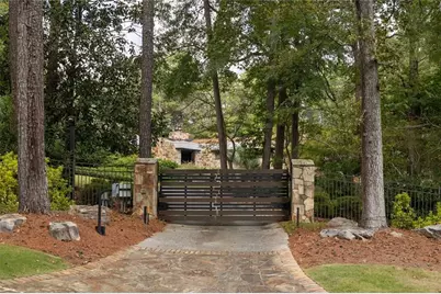 3905 Parian Ridge Road NW, Atlanta, GA 30327 - Photo 52