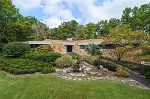 3905 Parian Ridge Rd NW, Atlanta, GA 30327 - Photo 2