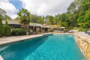 3905 Parian Ridge Rd NW, Atlanta, GA 30327 - Photo 4