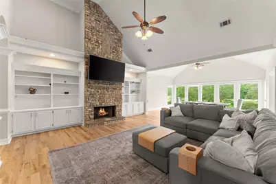 4512 Northampton, Flowery Branch, GA 30542 - Photo 2